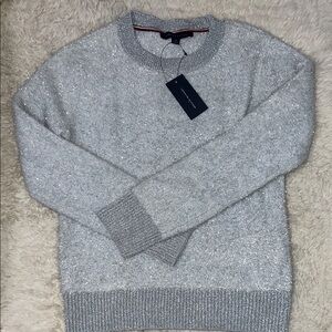 NWT - Tommy Hilfiger Womens Silver Crewneck Sweater M